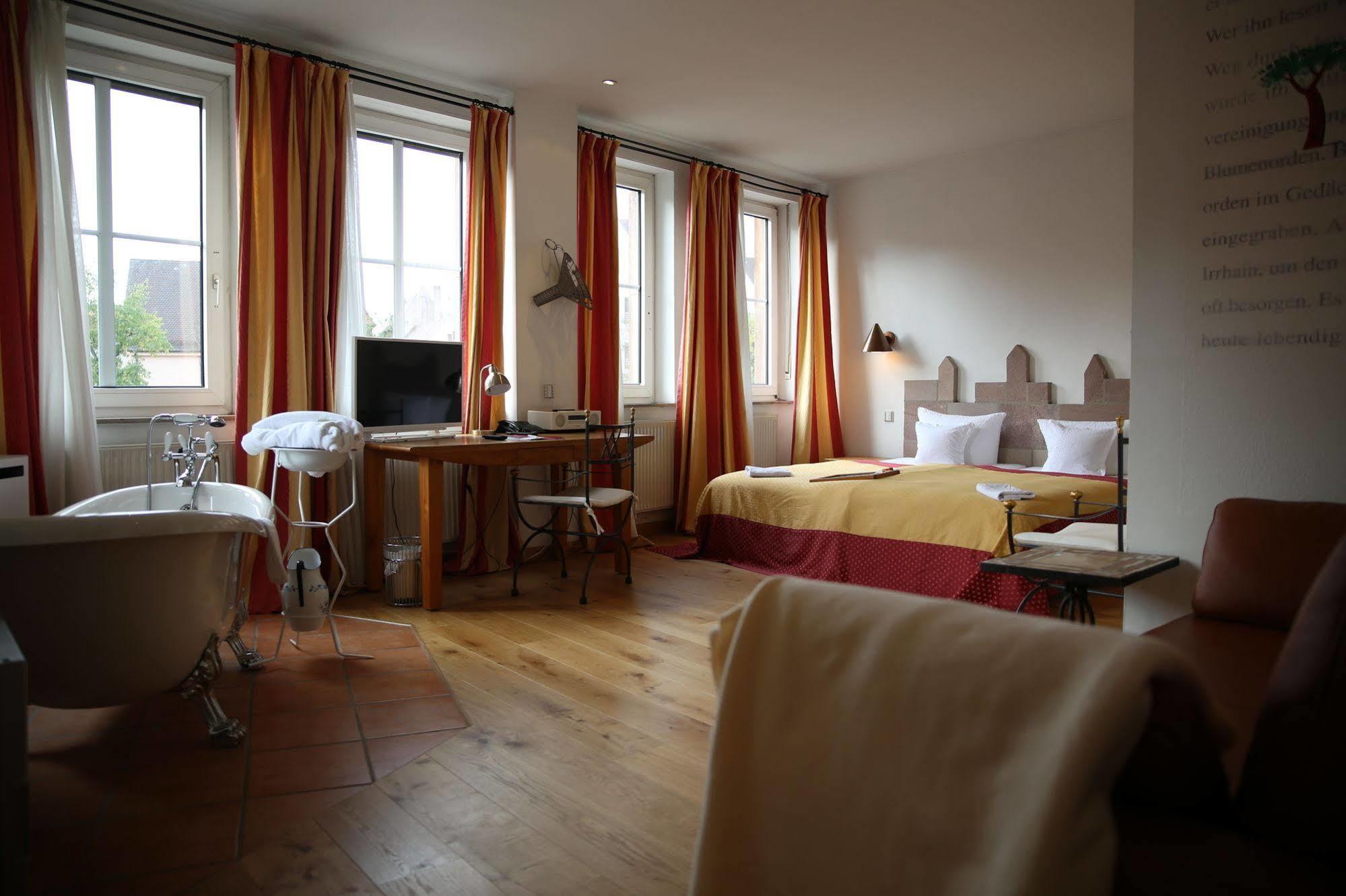 Hotel Drei Raben Nuremberg Exterior photo